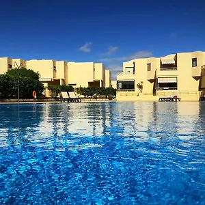 https://villa-ocean-beach.adeje-hotels.com